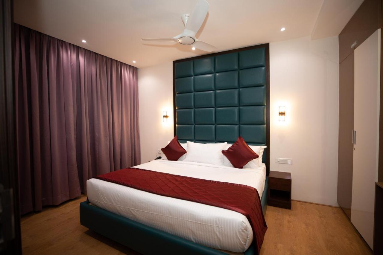 Hotel Silver Cle Hyderabad Bagian luar foto
