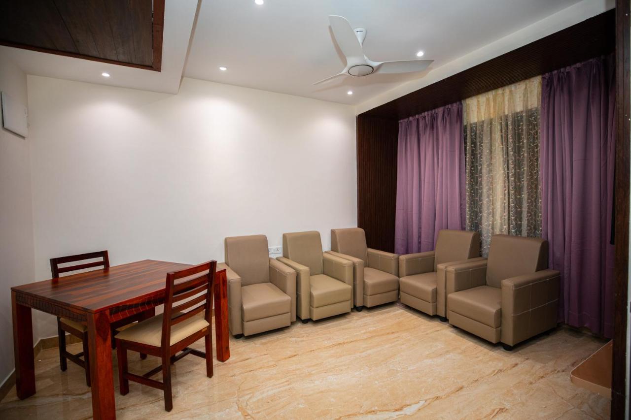 Hotel Silver Cle Hyderabad Bagian luar foto