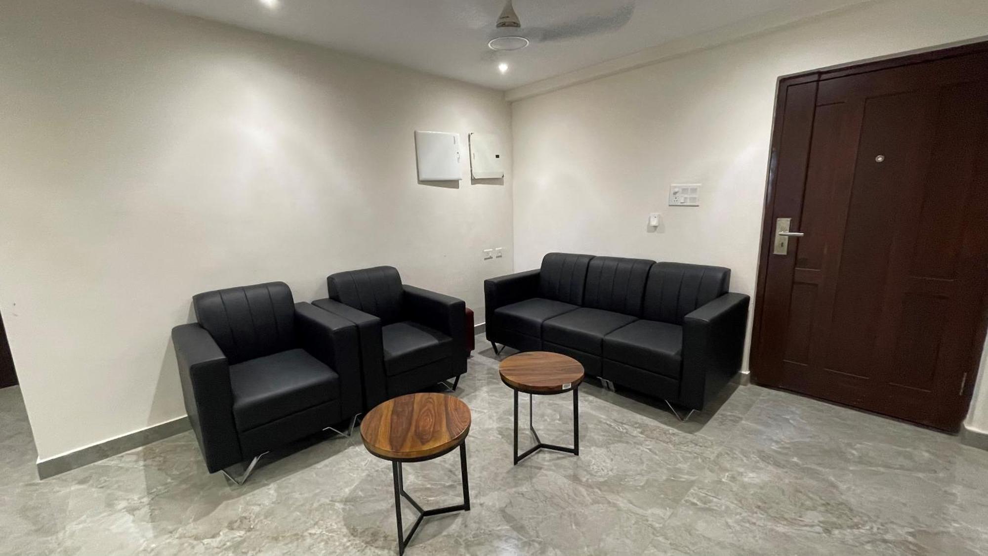 Hotel Silver Cle Hyderabad Bagian luar foto